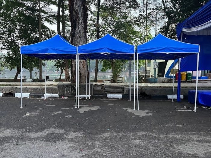 tenda lipat 2x2 m
