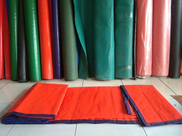 TERPAL PLASTIK 20x20 METER PALEMBANG