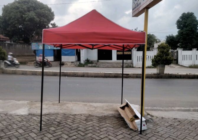 TENDA LIPAT 2x2 METER PALEMBANG