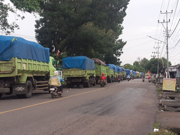 TERPAL TRUK BATUBARA DI PALEMBANG