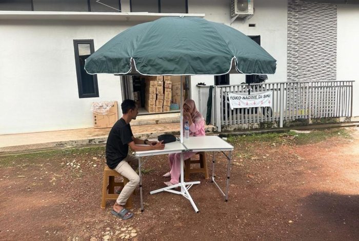 JUAL PAYUNG DENGAN MEJA DAN KAKI PAYUNG DI PALEMBANG