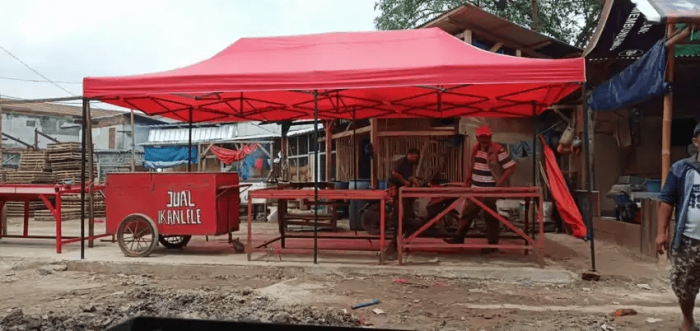 TENDA BONGKAR PASANG UNTUK JUALAN